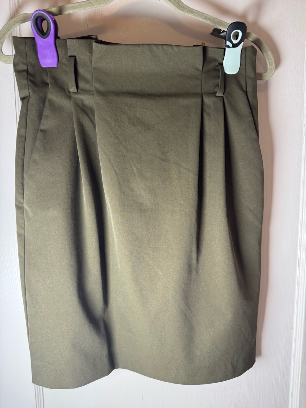 H&M Olive Green High Waist Pencil Skirt Size 6 Office Career Midi